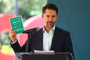 seleccion mexicana saca tarjeta verde