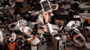 190218 Aca1 des f1 basura electronica 768x512 1