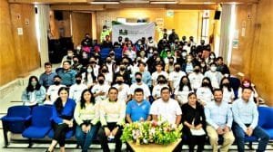 CEMEX forma primera generacion de promotores ambientales en IZTAPALAPA