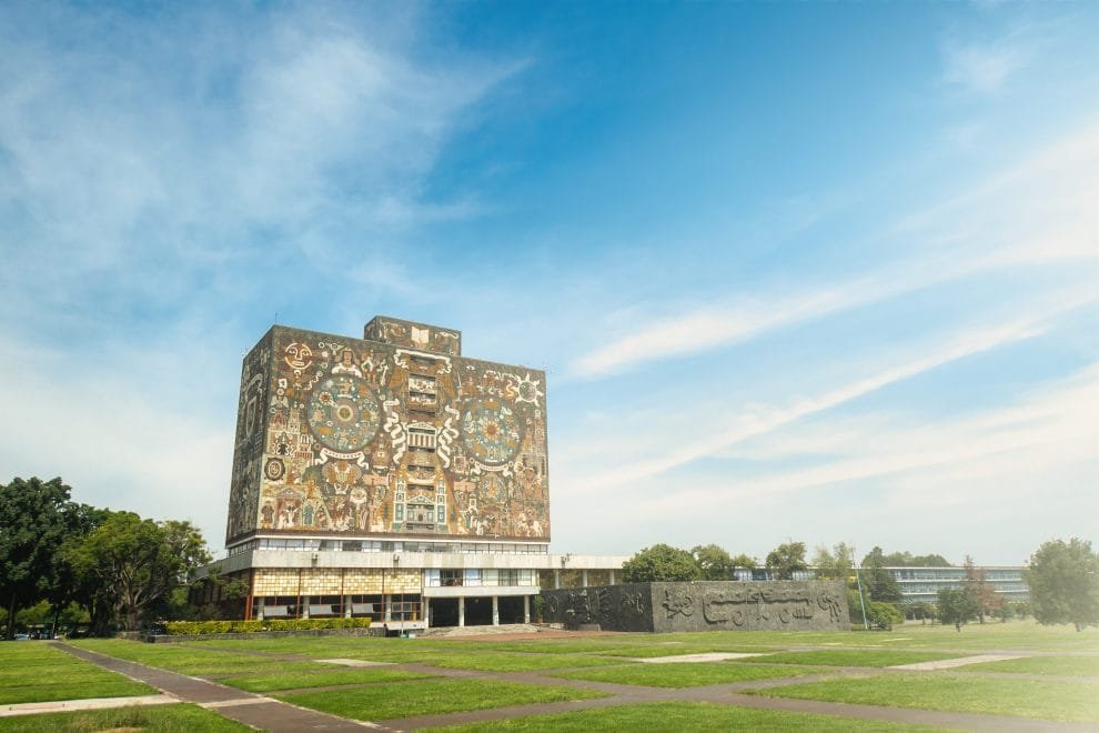 Cuatro universidades mexicanas en el ranking 2023 de Qs Sustainability 2023 10 unam university library in mexico 1