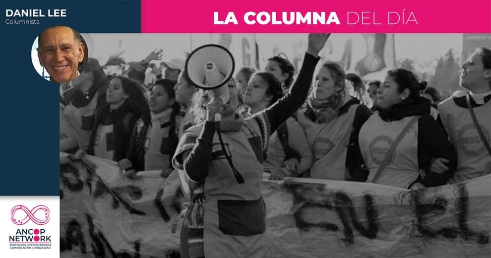 Columna Daniel Lee II