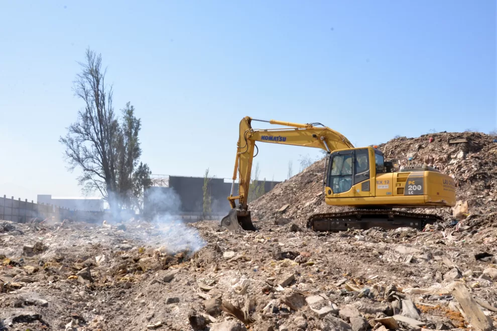 RESIDUOS CONSTRUCCION VERTEDEROS ILEGALES PUDAHUEL 01