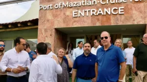 Directivos de navieras recorren muelles turisticos FCCA Conventio n Mazatlan 2023 1 1 1030x438 1