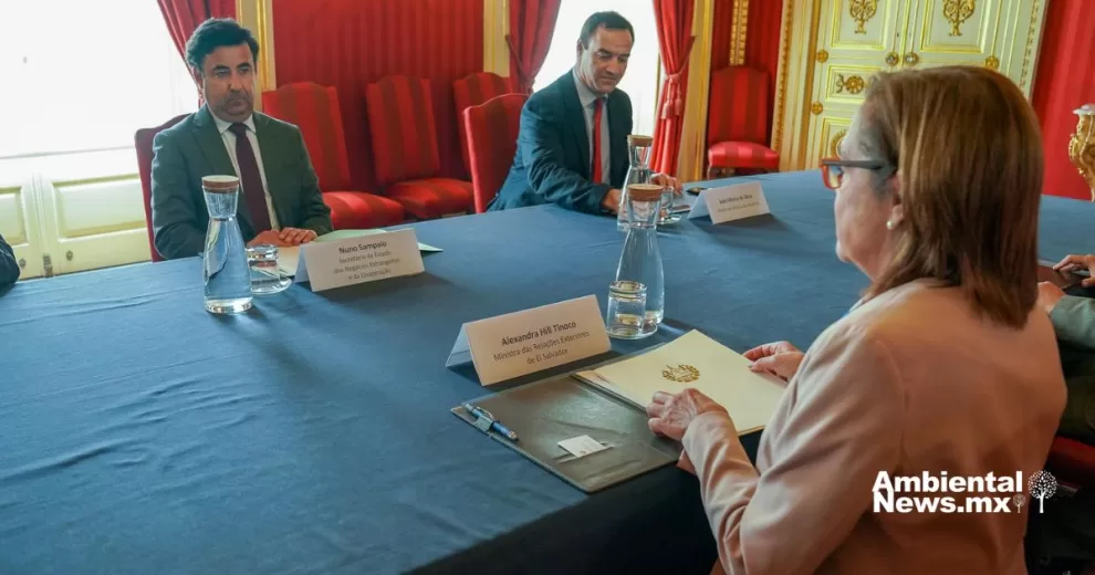 ANWEB El Salvador y Portugal exploran colaboracion en industria maritima y energias verdes