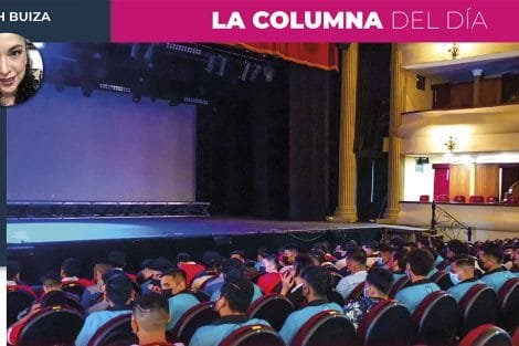 Columna Deborah Buiza