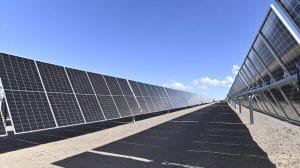 El ministro de Economía, Luis Caputo, ha anunciado la aprobación del parque fotovoltaico El Quemado, en Mendoza, el primer proyecto