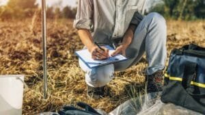 Inversión climática: Oportunidades laborales y justicia ambiental para las comunidades latinas