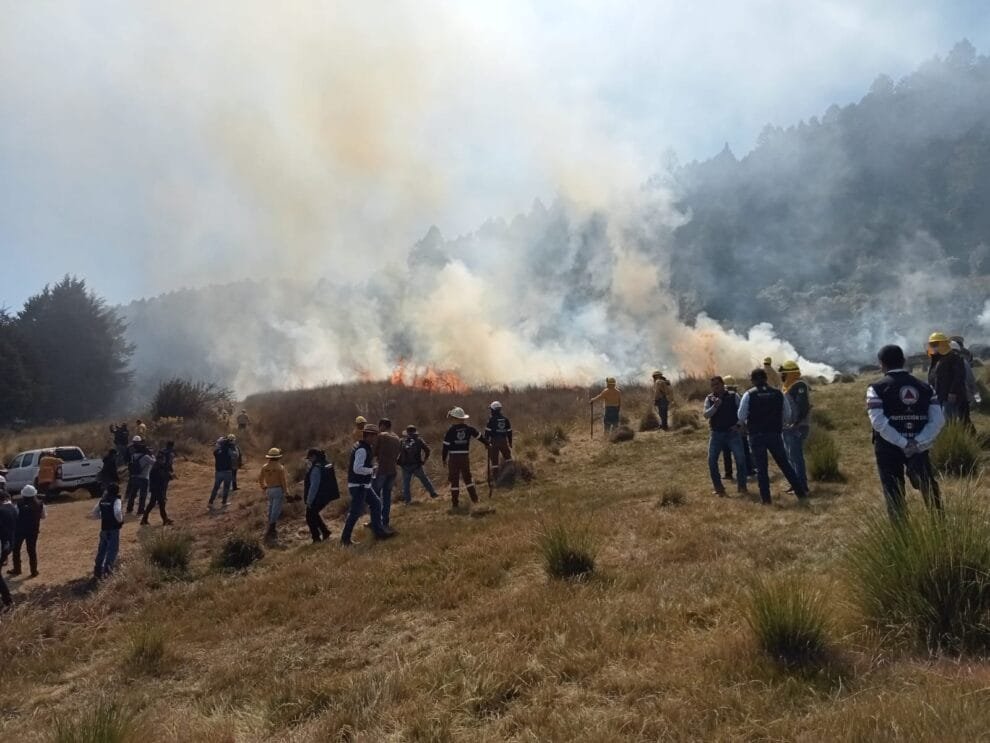 Van casi 90 incendios en diversos municipios del Estado de México