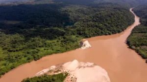 Un río con historia maya, biodiversidad y riesgos crecientes: la reflexión que trae Mal de río