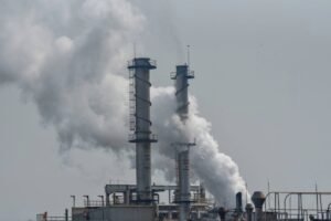 Semarnat pone nombre a las industrias que más contaminan en Nuevo León