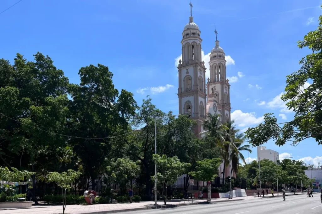 Sinaloa vive contrastes extremos: frío, calor y hasta 40°C a días previos al invierno 10 Sinaloa 2