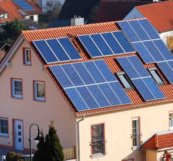 Hermosillo enciende la esperanza con energía solar 16 PANELES SOLARES