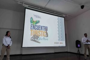 encuentro turistico