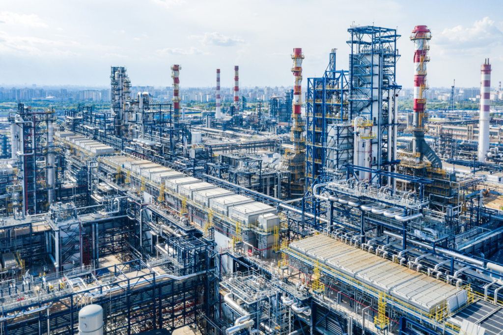 La ofensiva contra la refinería de Moscú redefine la presión sobre el sector energético ruso 12 image 919
