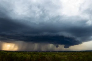 tormenta tropical
