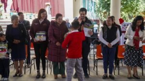 ninos conocen proyecto del PERH