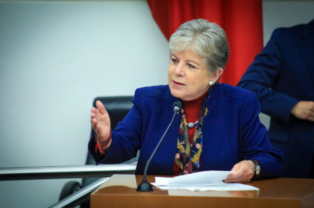 Alicia Barcena-Semarnat